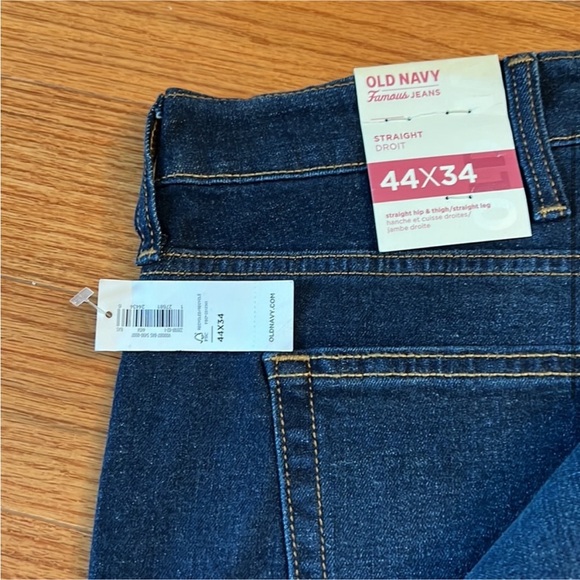 Old Navy Men Dark Wash Straight Leg Jeans - Picture 2 of 9